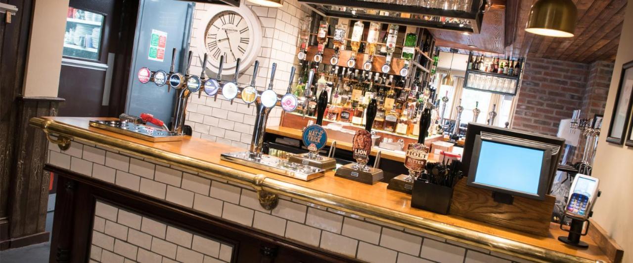 The Spread Eagle Hotel Manchester Exterior photo