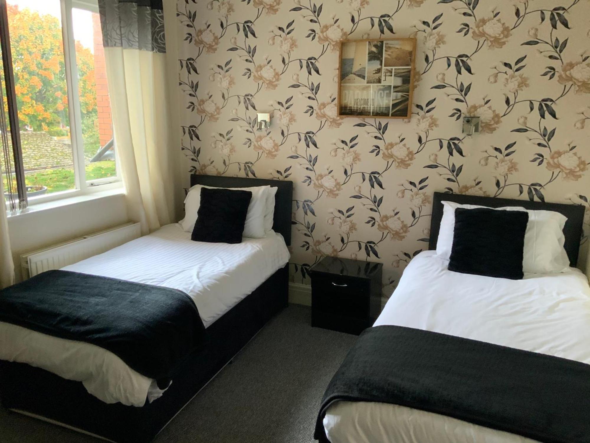 The Spread Eagle Hotel Manchester Room photo