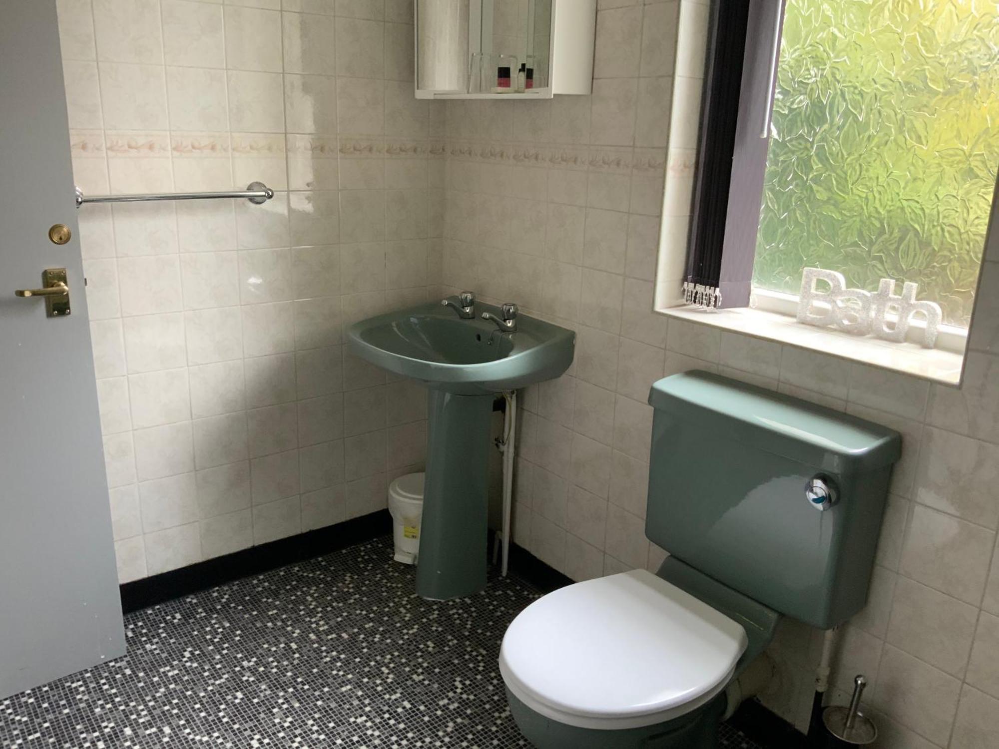 The Spread Eagle Hotel Manchester Room photo