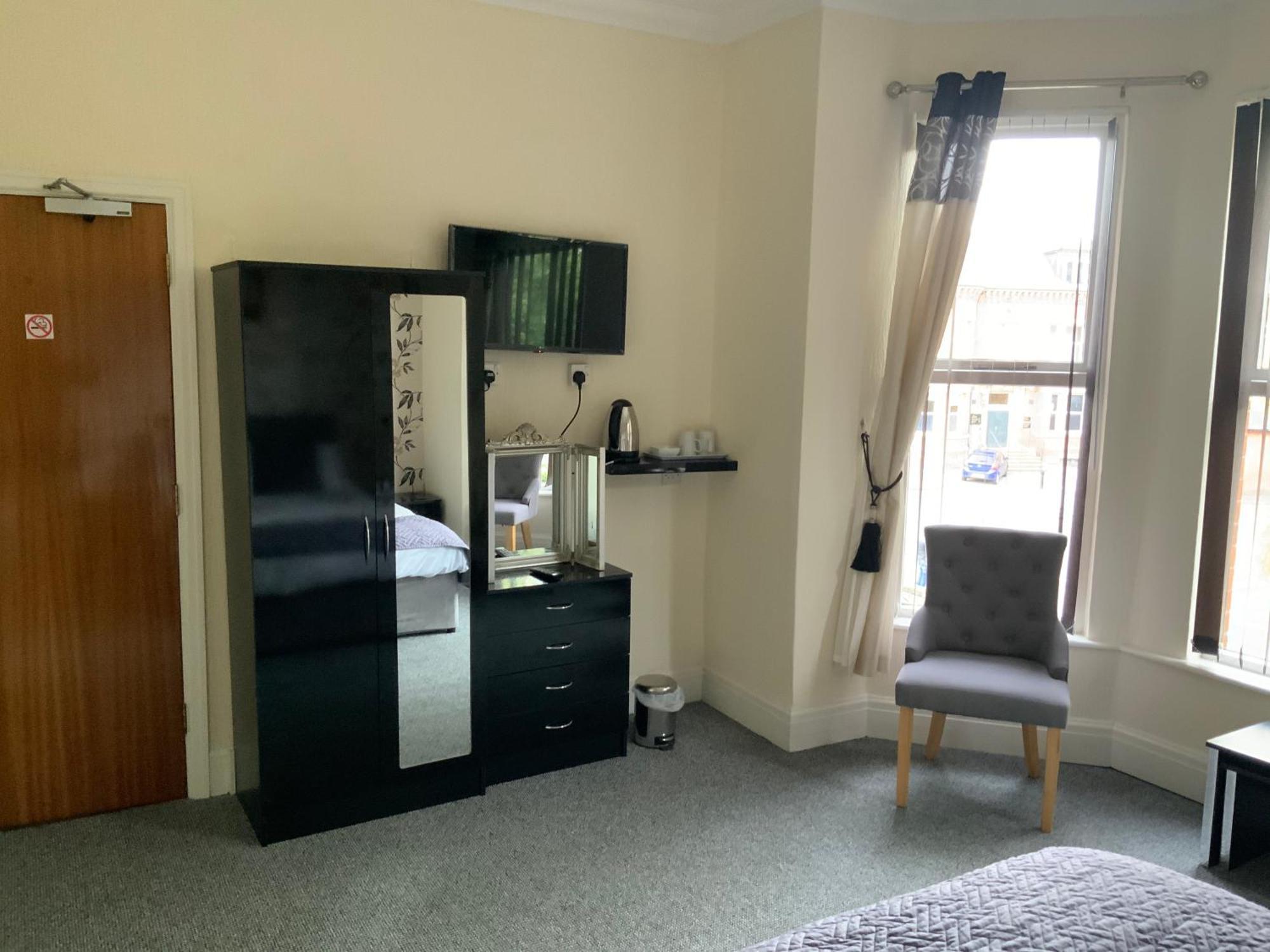 The Spread Eagle Hotel Manchester Room photo